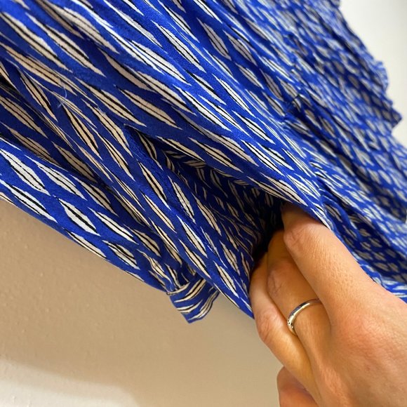 Anthro Maeve "Lila" tunic with pockets size small - Picture 7 of 8